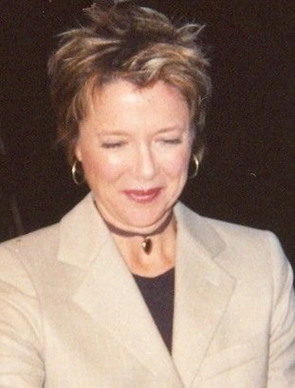 <strong>Annette Bening</strong>. Image by Tony Shek.